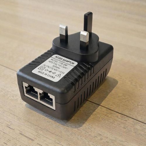 Compact Size Easy To Use 24V 1A POE Injector Power Over Ethernet Adapter