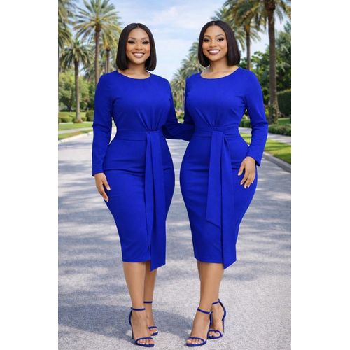 Blue long sleeved decent dress