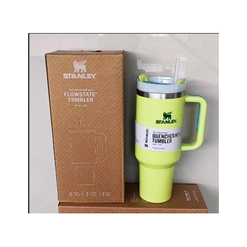Stainless Steel Tumbler With Handle Straw Lid Insulated Reusable Stainless Steel Travel Mug