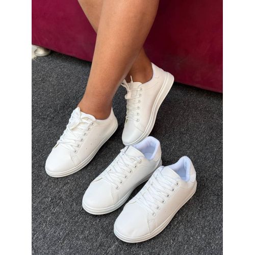 Ladies White snickers