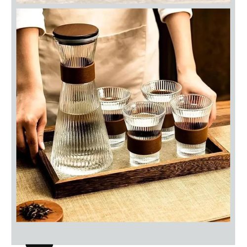 Elegant Ribbed Glass Water Carafe Set with Wooden Lid & Leather Sleeves - 5-Piece Pitcher Set for Juice, Cold Brew, Milk & Beverage Serving