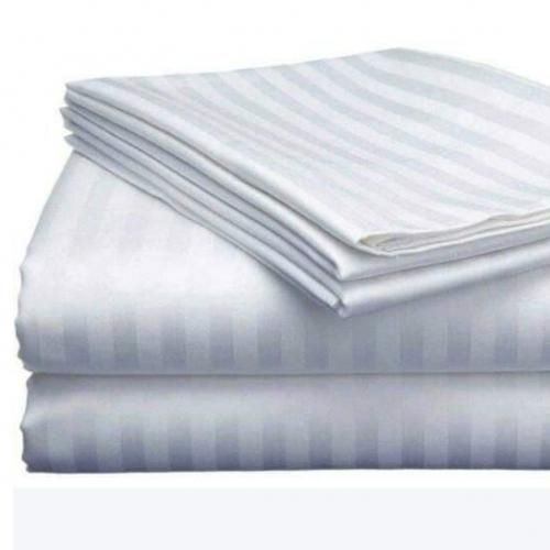 7x8 Stripped Bedsheets Set Set Contains : 2 Pcs Bedsheets,4 PCs Pillow Cases.