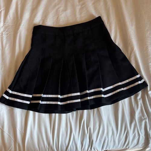Black Skater Skirt with Double White Stripes – Stylish Casual & Sporty Wear