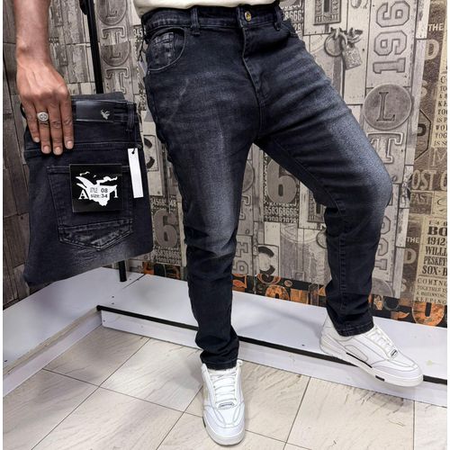 Wash black men jeans