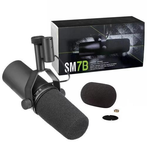 sm 7 b podcast microphone