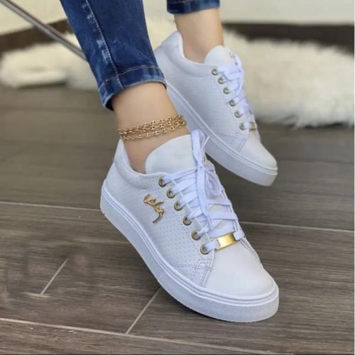 White ladies sport shoes