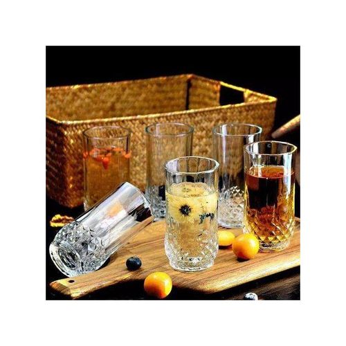 A set of 6 long Diamond glasses