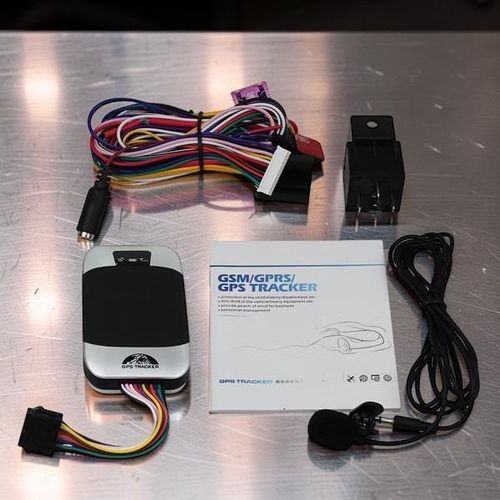 TK303 GPS GSM GPRS Portable Tracking Solution Car Tracker Tracking Device