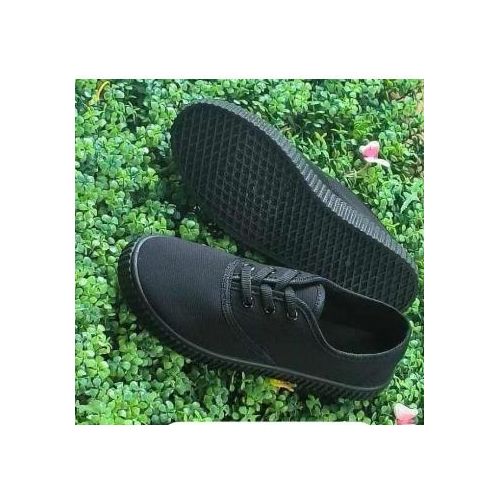 Trendy No Fade Women Rubber Shoes- Black