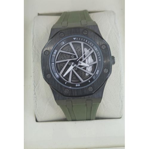 Modern SKMEI Men's Rims Edition Watch Featuring Analogue Display and Water Resistant Finish