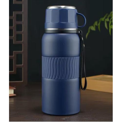 Large Capacity Portable Stainless Steel Insulated Water Bottles Sports Travel cup with Lid