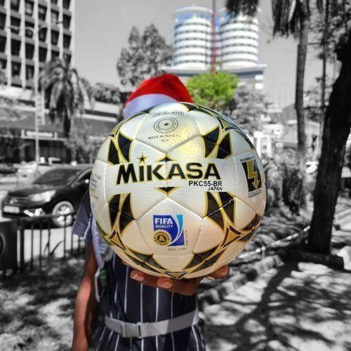 Orginal Size 5 Soccer Ball Black,Gold & White Football