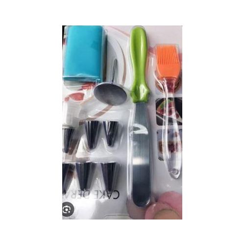 Cake Decorator – 11 Pcs Set