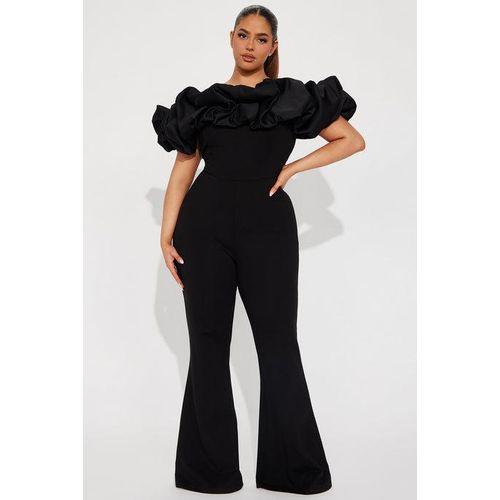 Maweii Sexy Off Shoulder Ruffle Jumpsuit Features: Off-the-shoulder neckline, layered ruffle trim around the bust/sleeves, fitted waist, and long wide-leg pants.