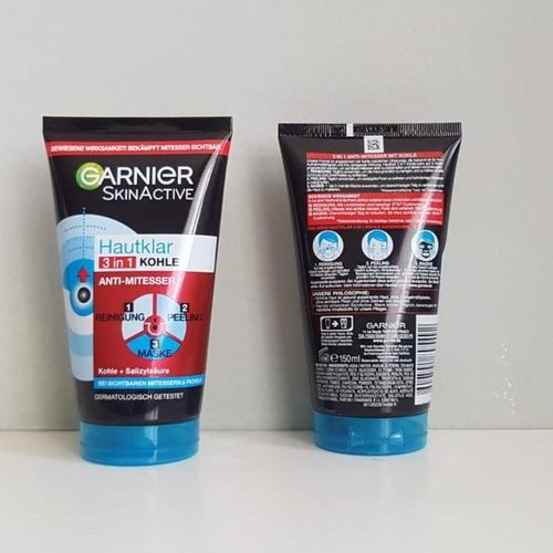 Charcoal Anti-Blackhead Face Mask 150m