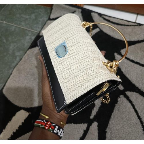 Straw Plaited Crossbody Bag – 20×7×12cm, Lightweight and Stylish for Casual Outings and Travel