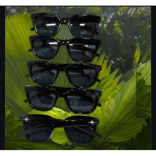 Black rectangular sunglasses