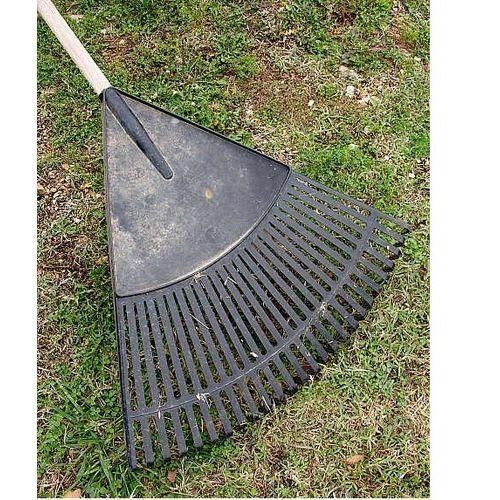 Giant Extra Wide Leaf and Lawn Rake – Heavy-Duty Garden Cleaning Tool