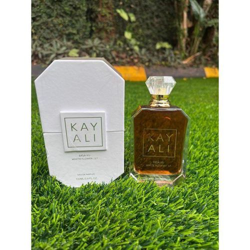 DEJAVU WHITE FLOWER EDP FREE EXECUTIVE PEN