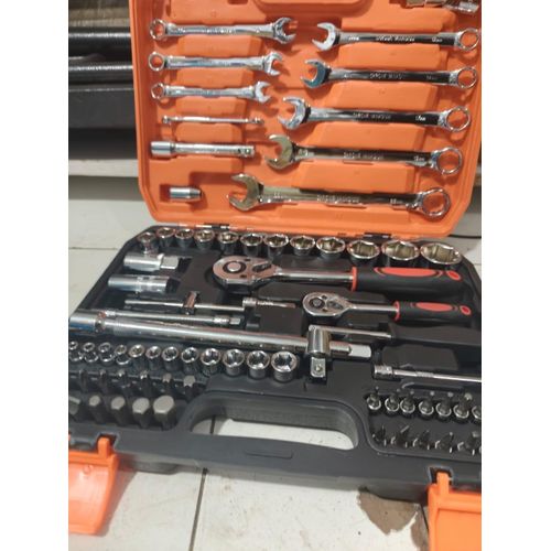 82pcs Socket Set