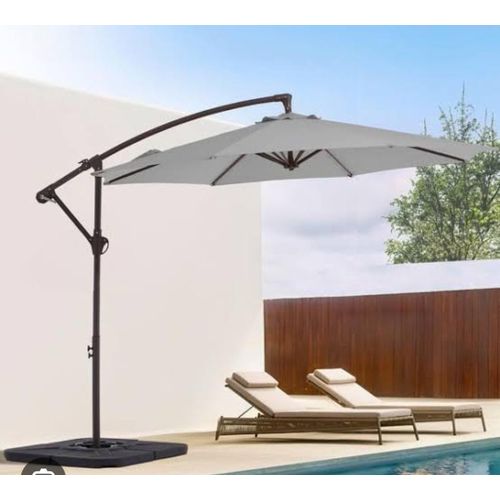 Outdoor cantilever patio umbrella