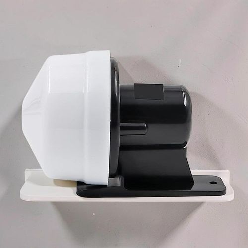 Reliable Energy Saving Lighting Switch for Homes Businesses and Public Infrastructure Automatic On/Off 10 Amperes Dusk To Dawn Photocell Light Sensor Switch
