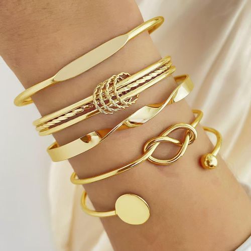 5Pcs Stainless Steel Gold Stackable Bangle Bracelet Set Trendy Knot/Infinity Design Bracelets for Women