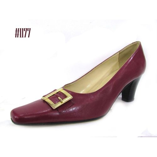 Wine Ladies Classic Shoe