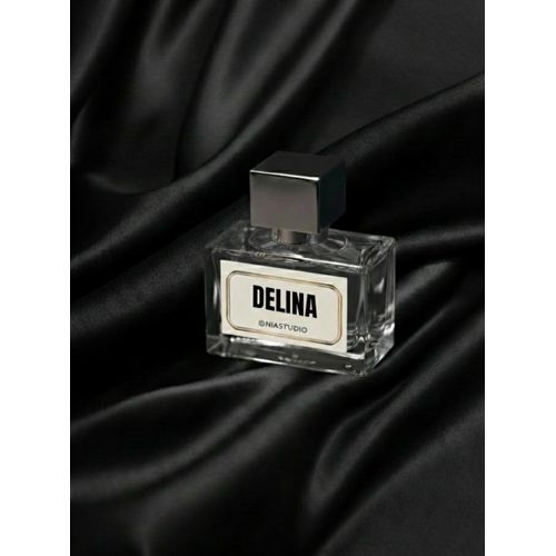 Nia Studio Blush Rose Perfume Oil – Elegant Floral Rose Fragrance – Long Lasting – 30ml