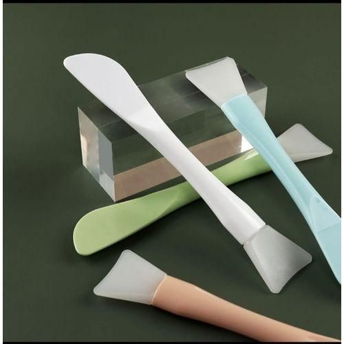 Mask brush/spatulas Curved Scoop Makeup Mask Cream Spoon Eye Cream Stick Make Up Face Beauty Tool Available in blue & brown