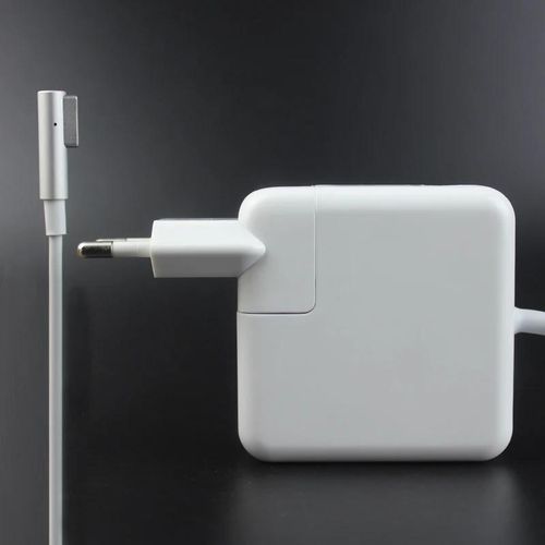 Apple,MacBook Pro,Power Adapter,85W MagSafe 1 L-Tip