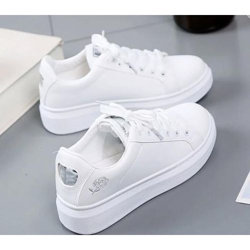 Ladies sneakers