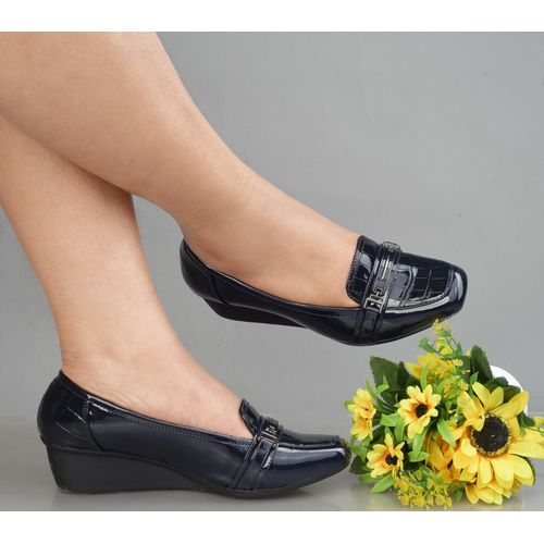 Ladies Quality Threeshow Low Heel