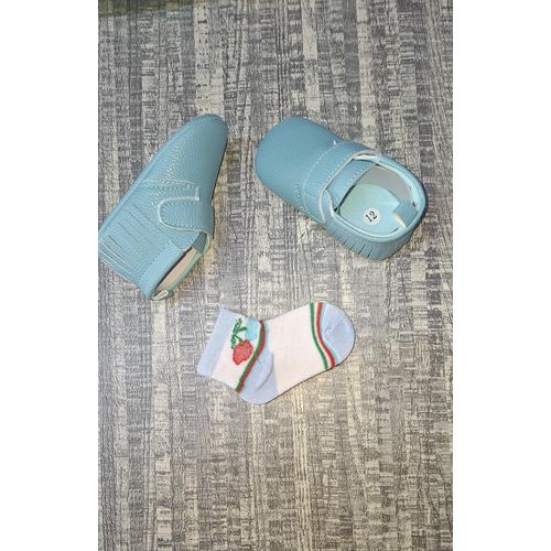 Baby Prewalkers shoes with free matching socks