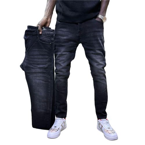 Men Black Wash Slim Fit Denim Jeans