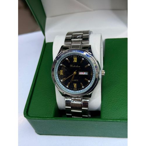 Yishidun Men’s Luxury Watch – Silver Stainless Steel Strap, Black Dial, Day & Date Display