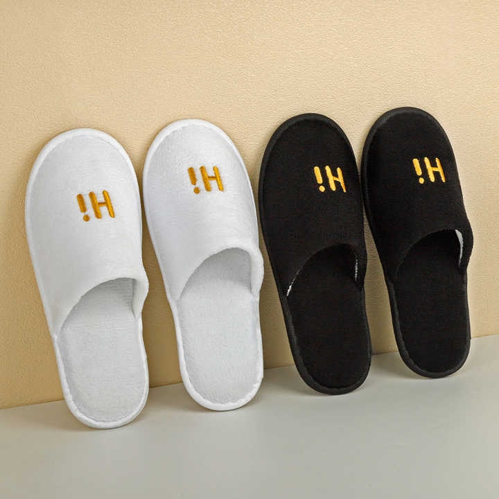 Custom Personalized Hotel slippers Embroidery Disposable Spa slippers Velvet Guest slippers