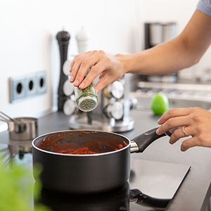 Jars can be directly used as shakers