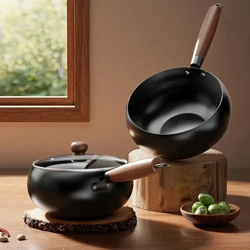 1件 suntuup 日式铸铁煎锅 - 9, 45英寸未涂层圆底锅，带木质盖，适用于电磁炉和燃气灶，耐用炊具，适用于炒菜、煎锅、家庭厨房使用，炒锅，传统日式设计，天然木柄 商品详情 2