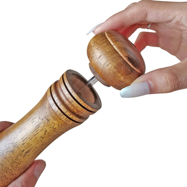 Hot Sale Wood Pepper Grinder Adjustable Coarseness Wooden Pepper Mill Ceramic Grinding Mechanism Salt Mill Refillable