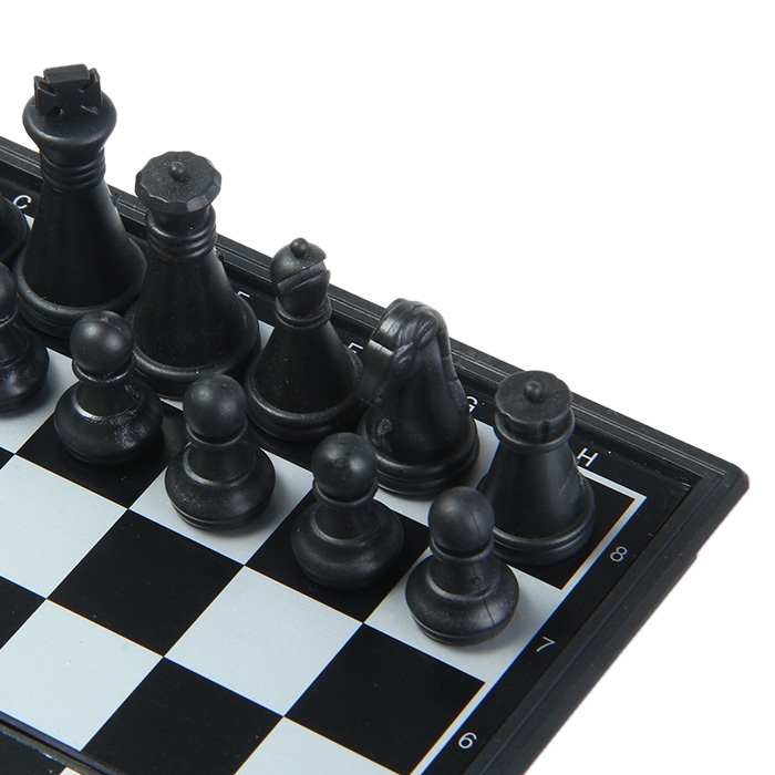 32Pcs VIICSC Tiny Chess Magnetic Game Set SC. 5277 Educational Toy Fun Game