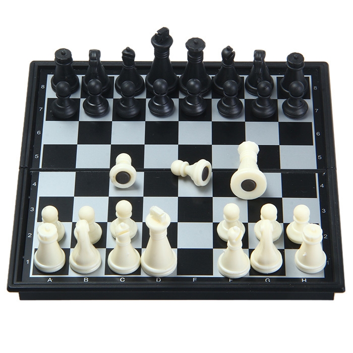 32Pcs VIICSC Tiny Chess Magnetic Game Set SC. 5277 Educational Toy Fun Game