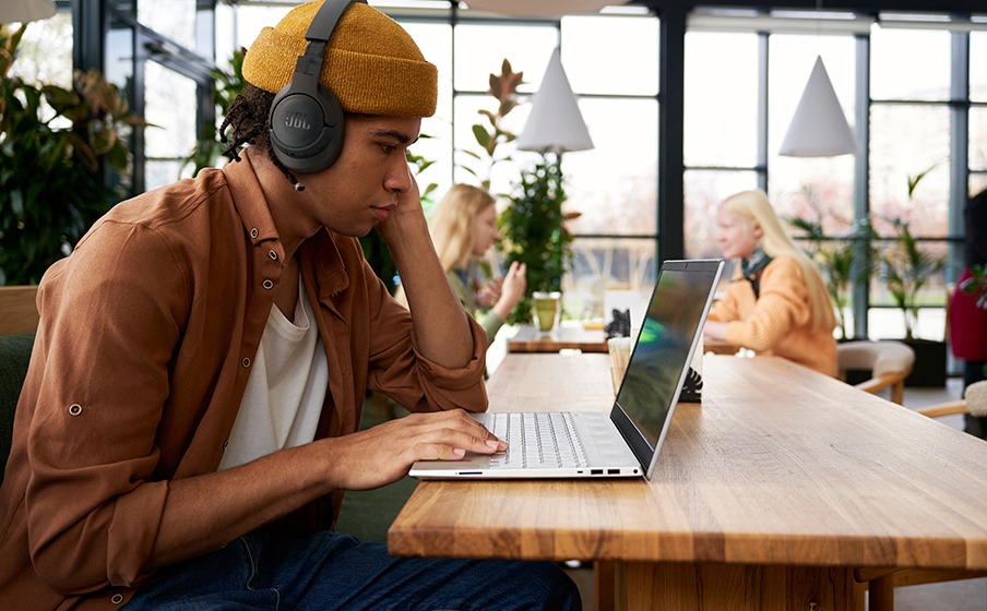 JBL Tune 770NC - Adaptive Noise Cancelling Wireless Over-Ear Headphones