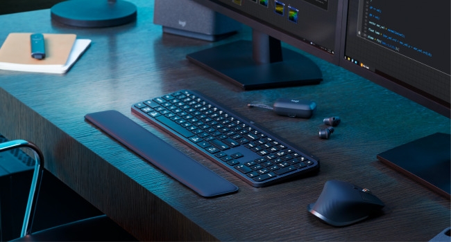 mx keys s combo wireless performance keyboard and mouse with palm rest bundle