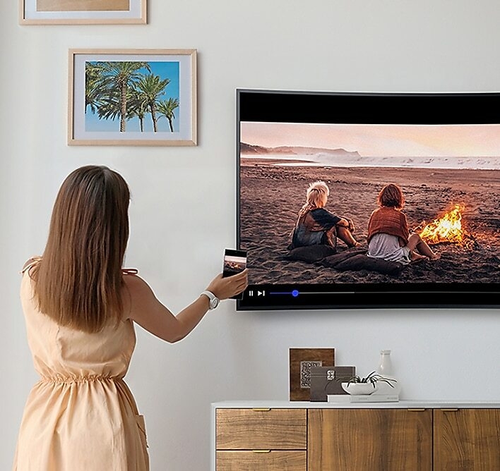 Choose your voice assistant