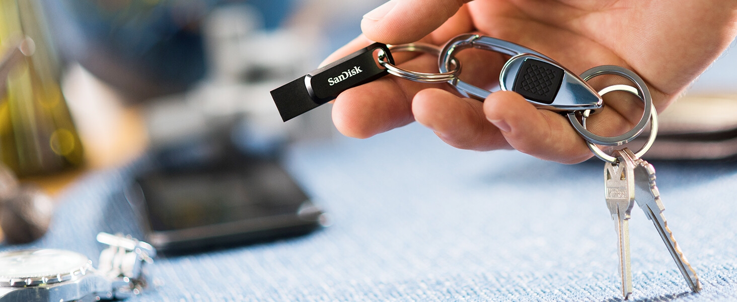 Grab and go with the keyring hole