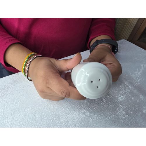 SALT SHAKER 5.6CM