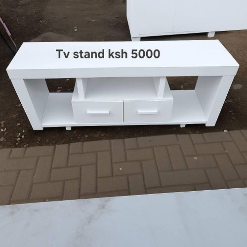 NEW ARRIVAL Stylish Wooden Coffee Table with Modern Elegant Design Durable Polished Finish Perfect for Living Room Office Lounge and Home Décor Centerpiece with Sturdy Build Functional Surface