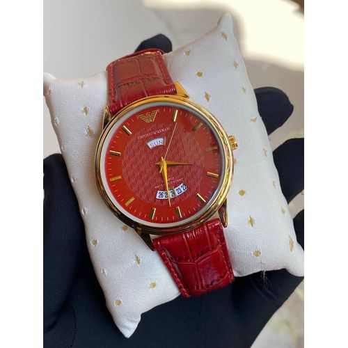 Sophisticated Leather Strap Gents Watch – Classic Look with Durable Battery Movement