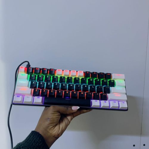 60 Mechanical Gaming Keyboard Ergonomic Durable Mini Black White Gaming Keyboard with RGB Backlight